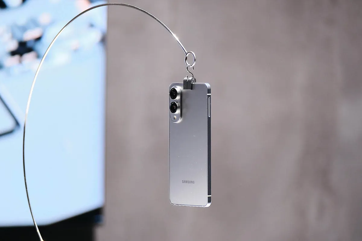 Galaxy S25 Edge - Siêu phẩm siêu mỏng từ Samsung lộ diện tại Unpacked 2025